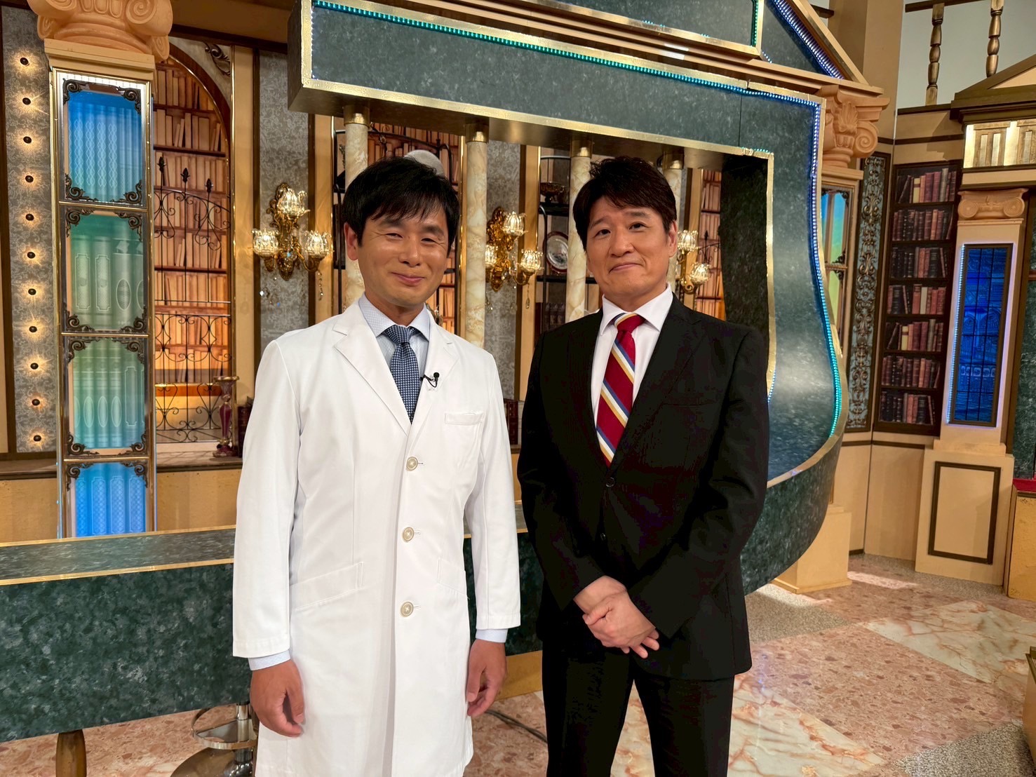 明星医師と林修先生の写真